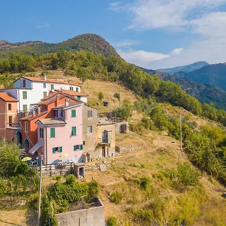 Paulotti Antico Borgo Homes - Happy * Ne